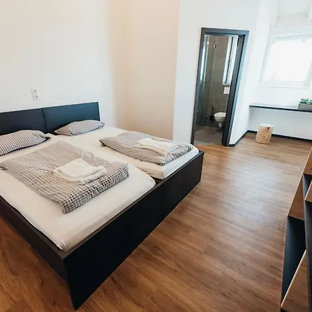 Kleiter's Berglerghues 旅馆 布莱夏